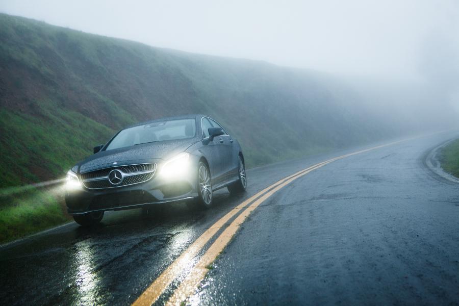  Mercedes-Benz CLS550 4Matic AMG Line 2015 года  (NA) (фото 12 из 30)